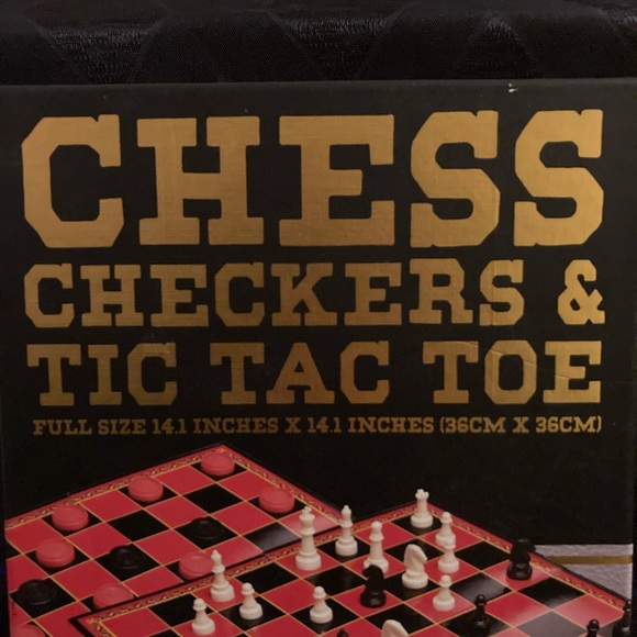 Brand New- 3 Games in one! Chess, checkers, and Tic-Tac Toe - Picture 2 of 3